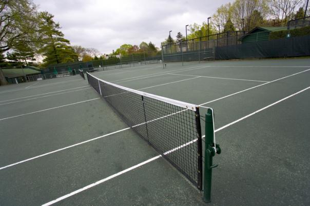 1083tennis_court[1].jpg