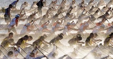 large_dragon_boat[2].jpg